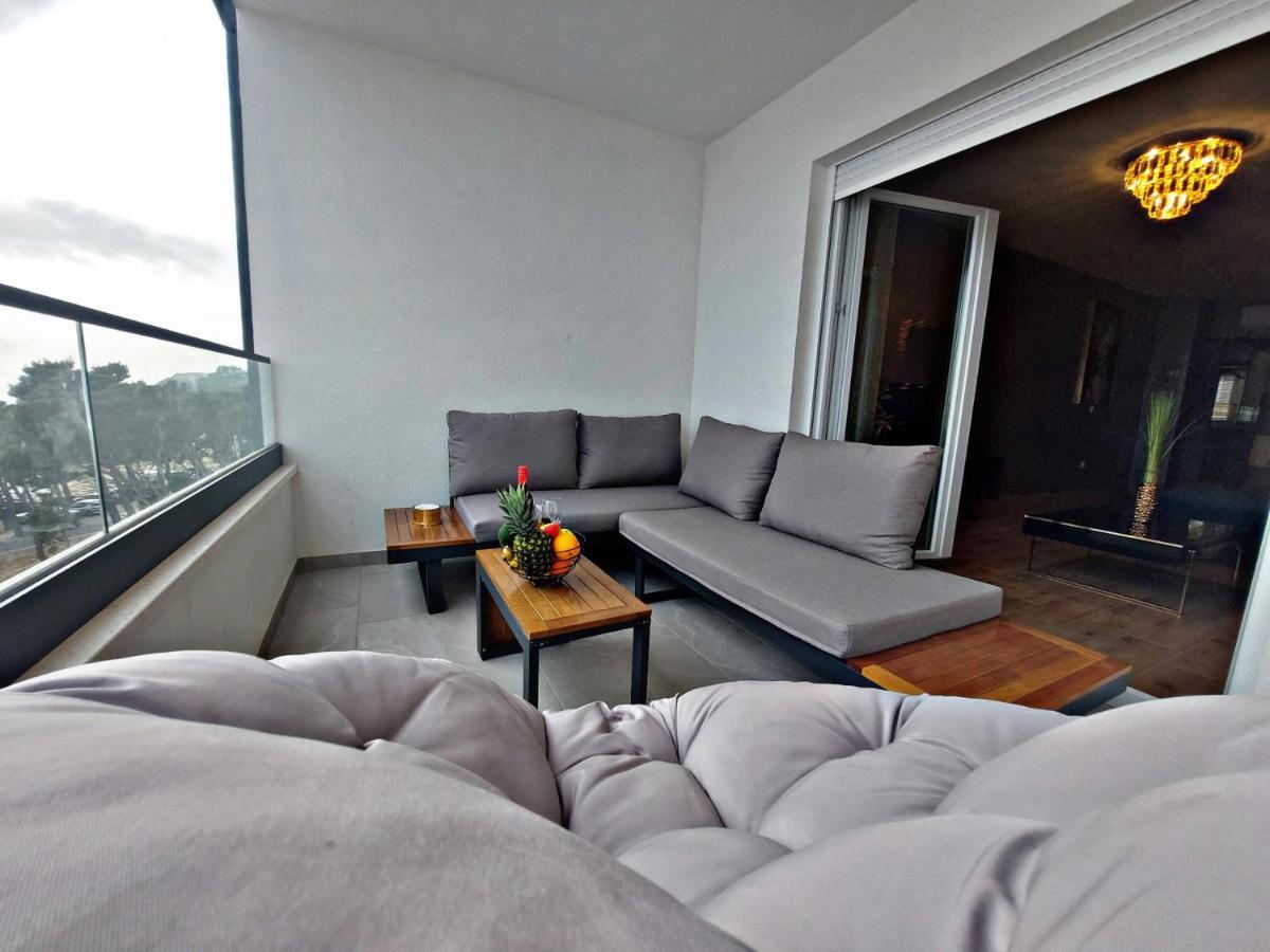 Apartman Aria De Lux Макарска Екстериор снимка